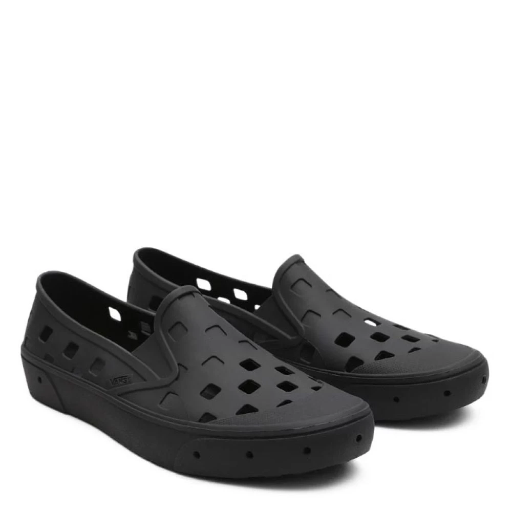 Vans Slip-On TRK In Black 2 Vans Slip-On TRK In Black - Image 2
